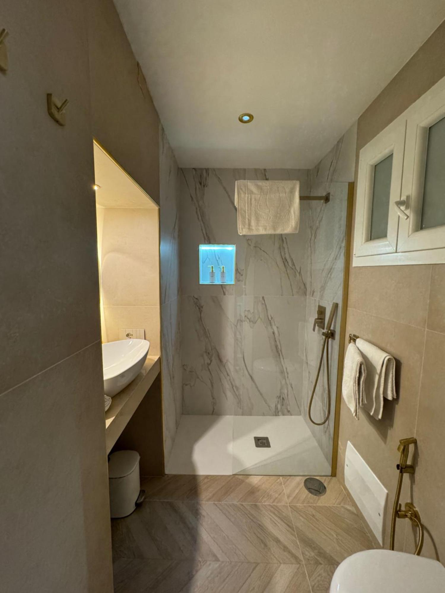 Napolion - Luxury Apartment Екстер'єр фото